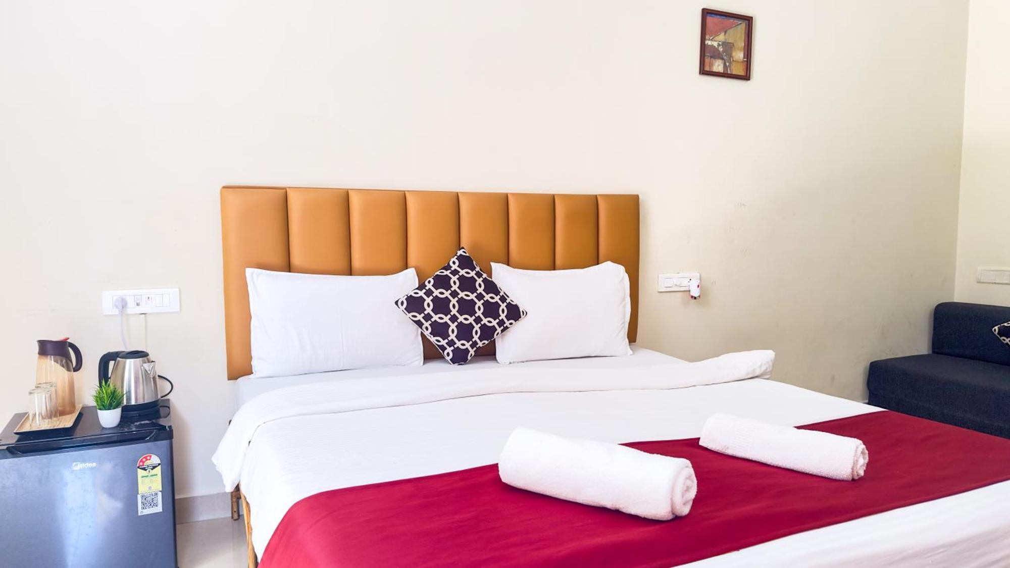 Hotel Leela Inn Candolim Marmagao Екстер'єр фото