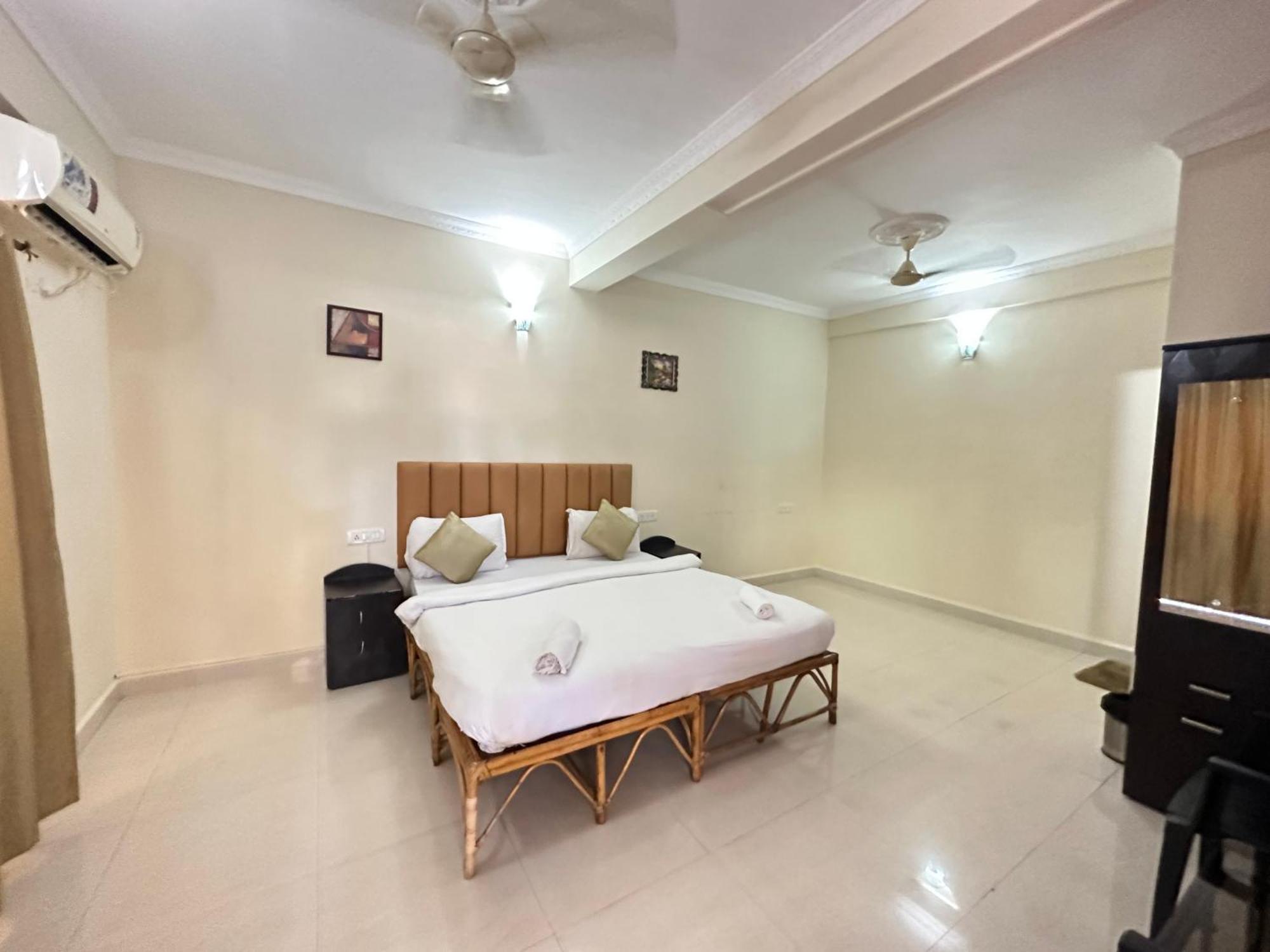 Hotel Leela Inn Candolim Marmagao Екстер'єр фото