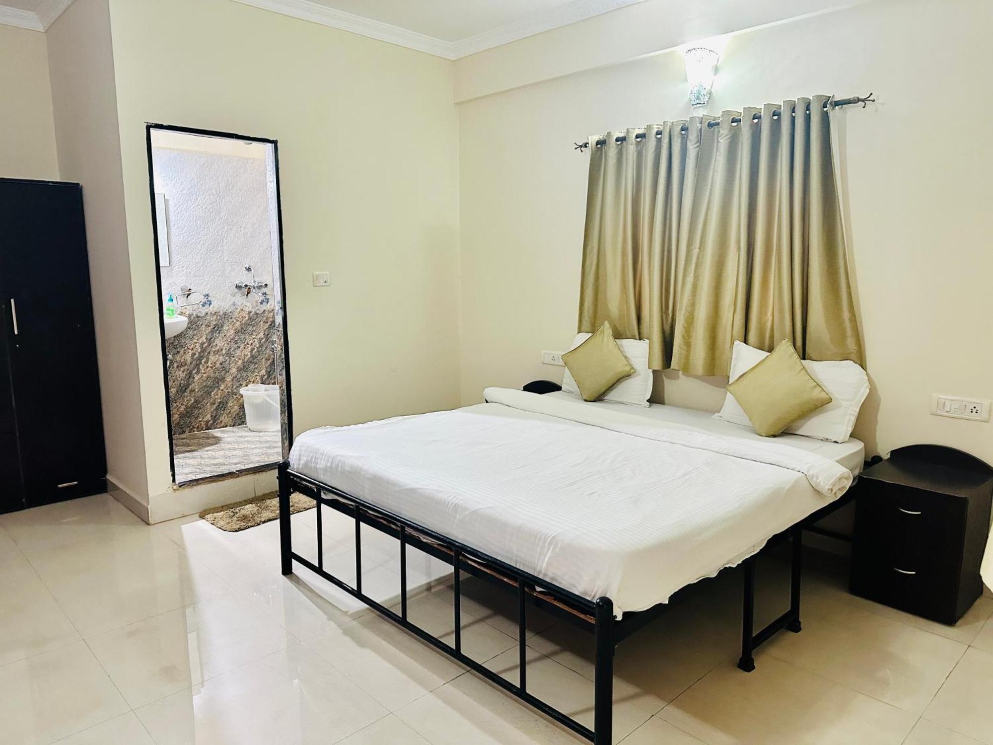 Hotel Leela Inn Candolim Marmagao Екстер'єр фото